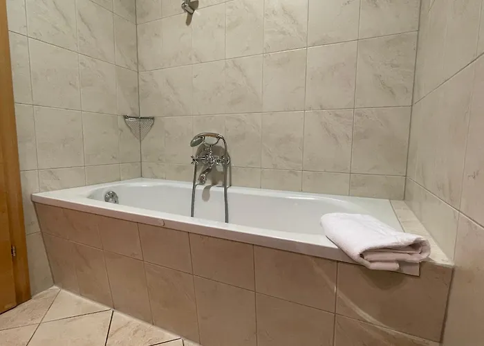 International House Mit 2 Schlafzimmern Zw 7 아파트 *